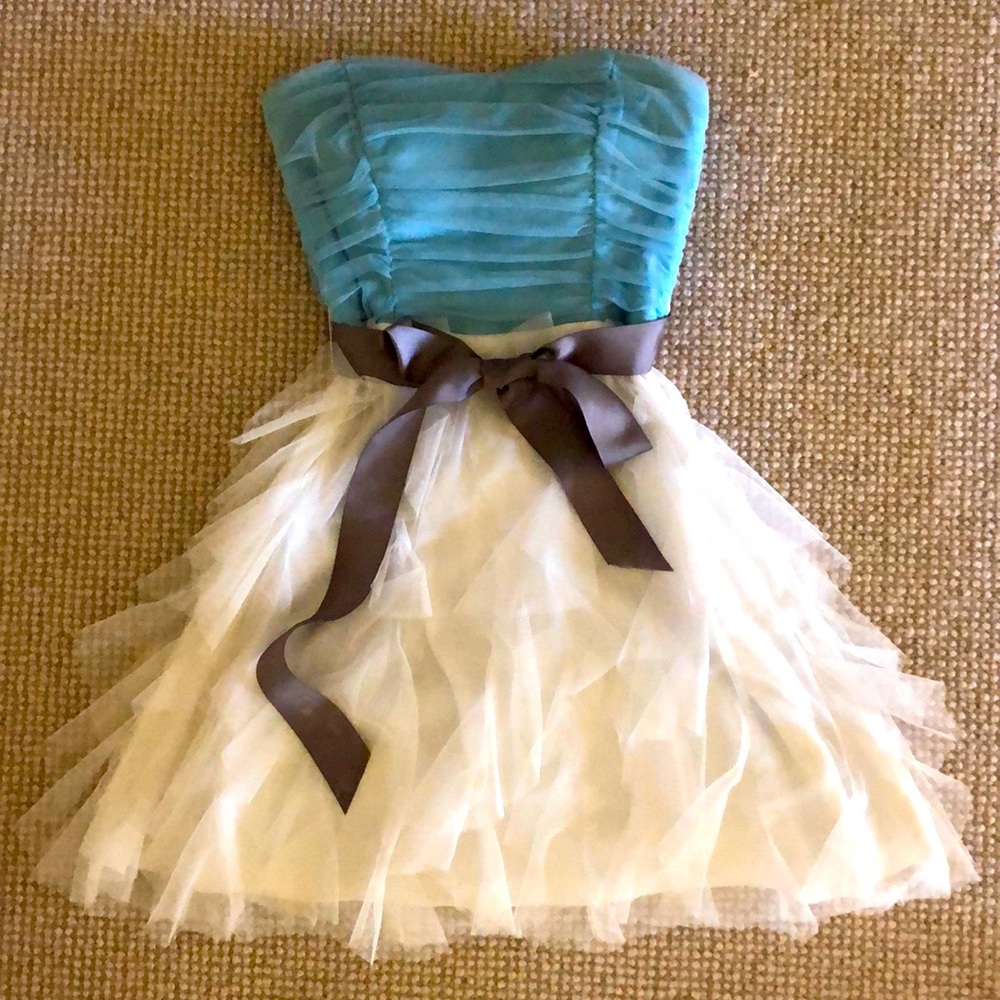 Fancy prom/party dress